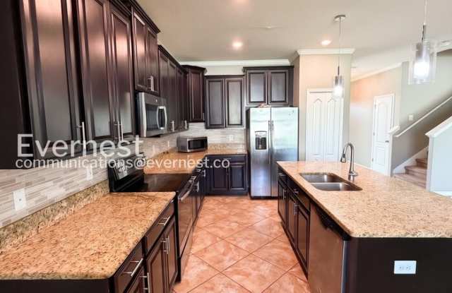 13247 Wellington Hills Gallery 3