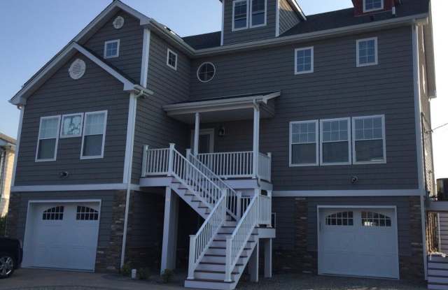 36 Harborside Drive E photos photos