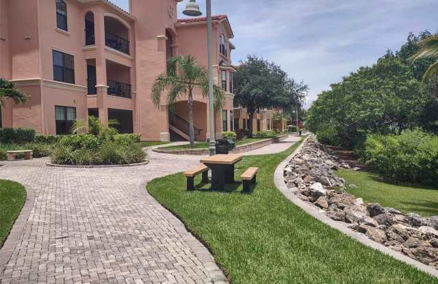 2723 VIA CAPRI 832 - 2723 Via Capri, Clearwater, FL 33764