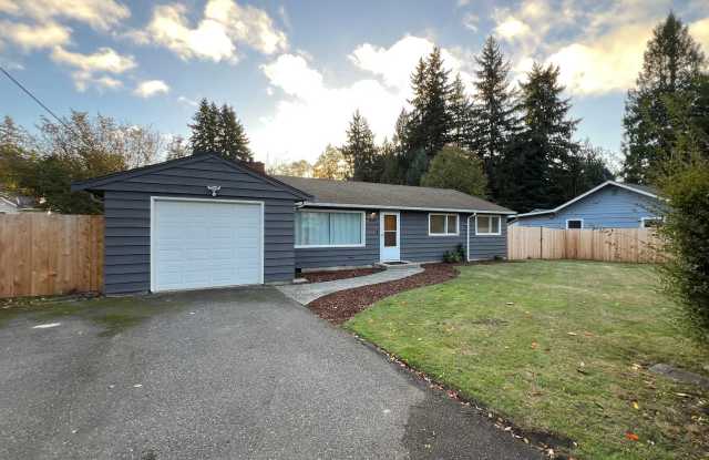 North Burien Rambler home - 3 bedrooms and 1.5 bathrooms, 1 car garage - Available NOW! - 11214 10th Avenue South, Riverton, WA 98168 North Burien Rambler home - 3 bedrooms and 1.5 bathrooms, 1 car garage - Available NOW! - 11214 10th Avenue South, Riverton, WA 98168