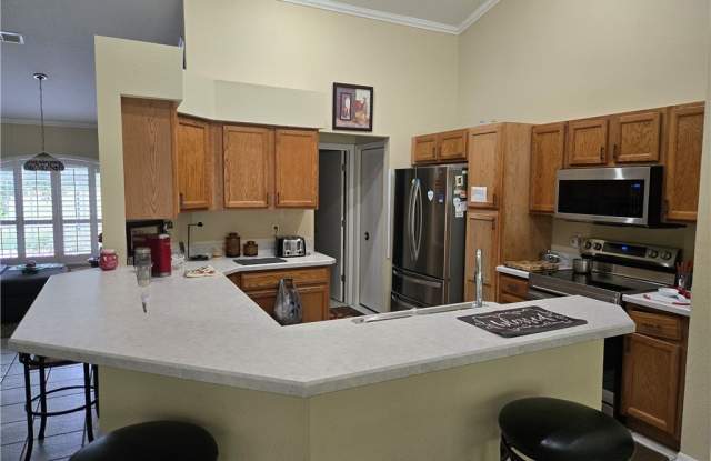 1836 E Monopoly Loop Gallery 4