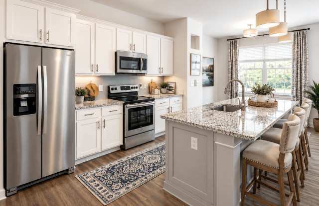 Harborline Lake Norman Gallery 1
