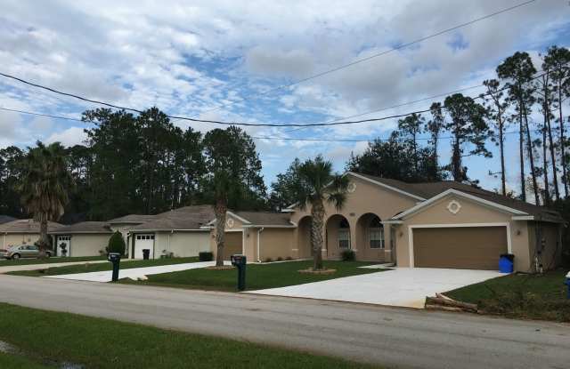 Gorgeous, oversize 3 Bed 2 Bath 1 Car Townhome w Lawn Cutting in Palm Coast! Gallery 3