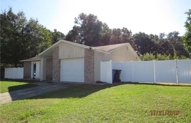 3201 KING RICHARD COURT - 3201 King Richard Court, Brandon, FL 33584