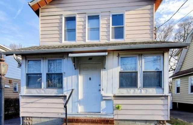 86 Brookdale Ave photos photos