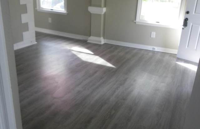 215 W OLIVE STREET photos photos