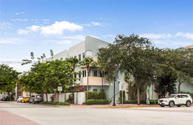 206 Washington Ave - 206 Washington Avenue, Miami Beach, FL 33139