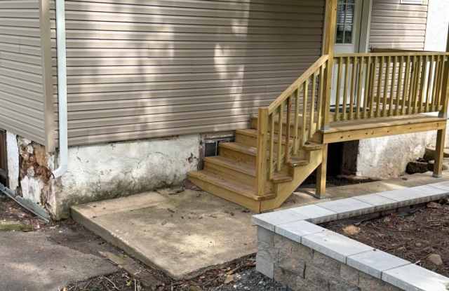 202 STONY RUN Road Gallery 3