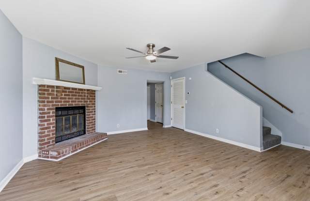 1215 Timber Valley Drive Gallery 4