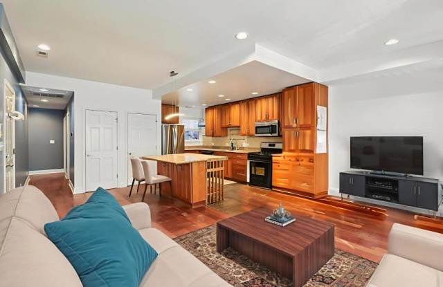 7622 Unit North Greenview Ave. photos photos