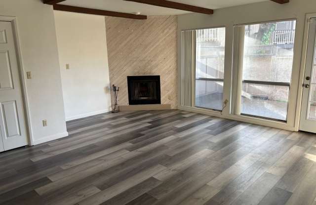 Recently remodeled Condo close to College photos photos