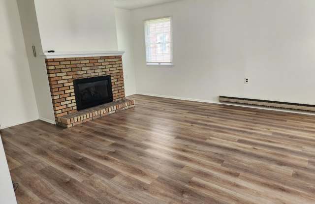 206 Yorktowne Drive Gallery 3