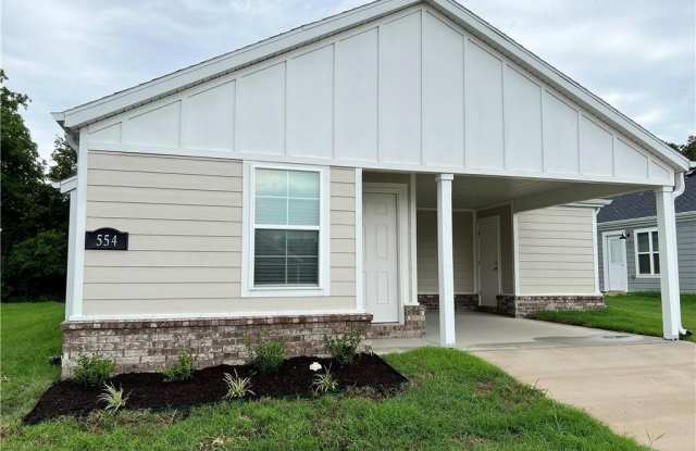 554  N Cresswell  DR photos photos
