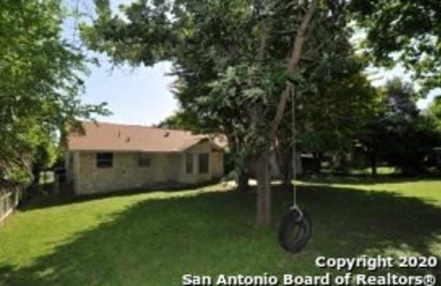138 STARDREAM DR Gallery 2