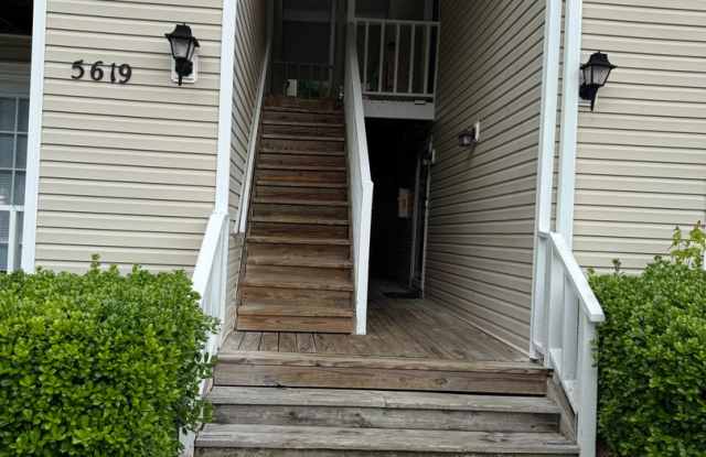 Available photos photos