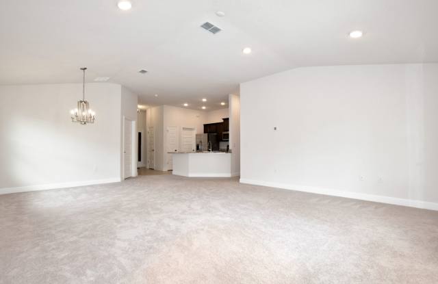 15975 NW 123rd Ave ( Savannah Station ) Gallery 3