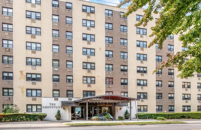 1085 Warburton Avenue - 1085 Warburton Avenue, Yonkers, NY 10701