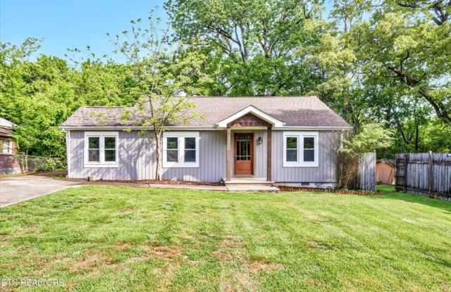Athens 37303 - Fully updated 3 bedroom, 1.5 bath home - Contact Chad Weeks (865) 567-6193 photos photos