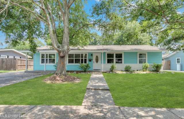 2211 Tucker Ave photos photos