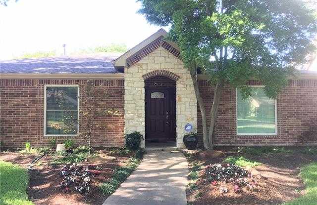 7927 La Cosa Drive Gallery 2