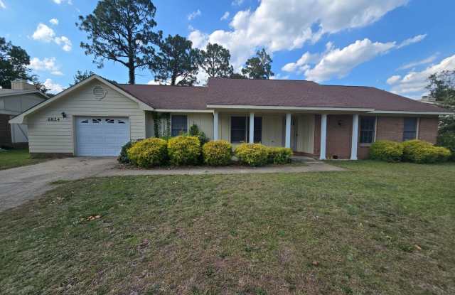 6824 Mahogany ~ Cliffdale West Gallery 1