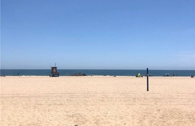 5605 Seashore Drive Gallery 2