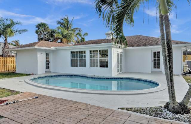 1069 SW 12th Road - 1069 Southwest 12th Road, Boca Raton, FL 33486