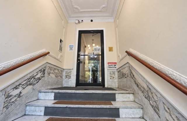 43 BROADWAY Gallery 2