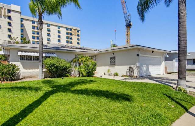 Spacious 5BR Home Near SDSU – Ideal for Students or Families photos photos Spacious 5BR Home Near SDSU – Ideal for Students or Families photos photos