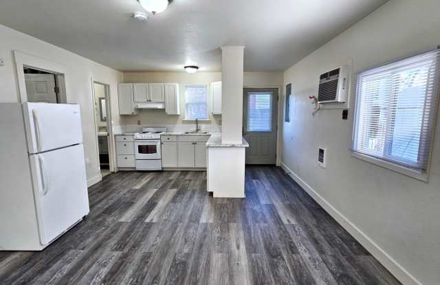 MOVE IN SPECIAL: 1/2 MONTHS RENT FREE- Washer/Dryer Included! - 516 West Entiat Avenue, Kennewick, WA 99336 MOVE IN SPECIAL: 1/2 MONTHS RENT FREE- Washer/Dryer Included! - 516 West Entiat Avenue, Kennewick, WA 99336