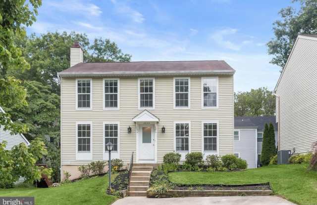 5934 IRON FRAME Way Gallery 1