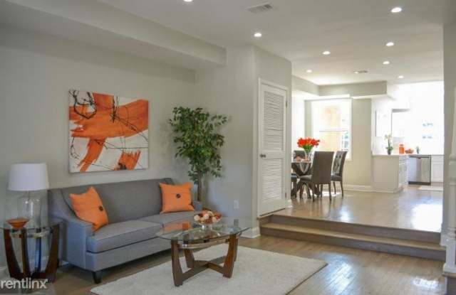 210 Emerson Street Northwest 1 Gallery 3