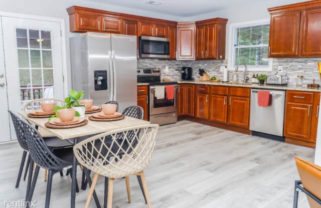 6413 Westbury Rd - 6413 Westbury Road, Clayton County, GA 30274