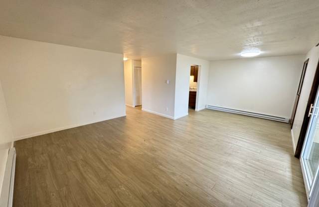 Vista Ridge - N. 15th Street Gallery 4