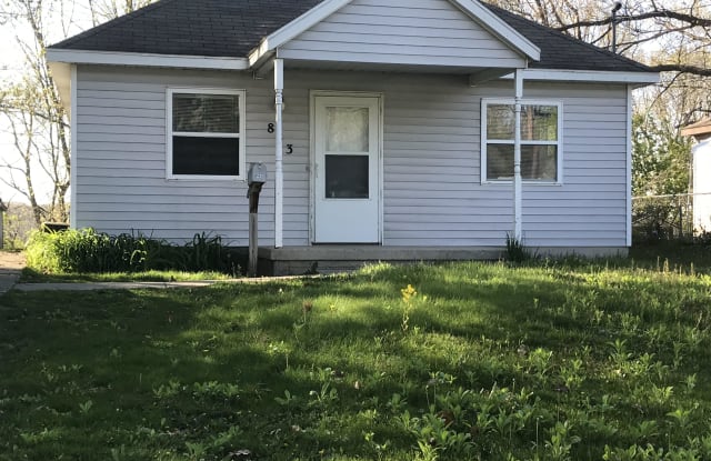 843 Woolsey Dr SW - 843 Woolsey Drive Southwest, Grand Rapids, MI 49503