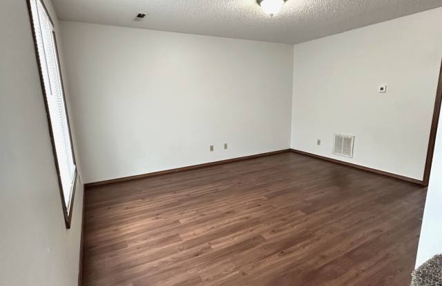 1207 N Main Street - C photos photos