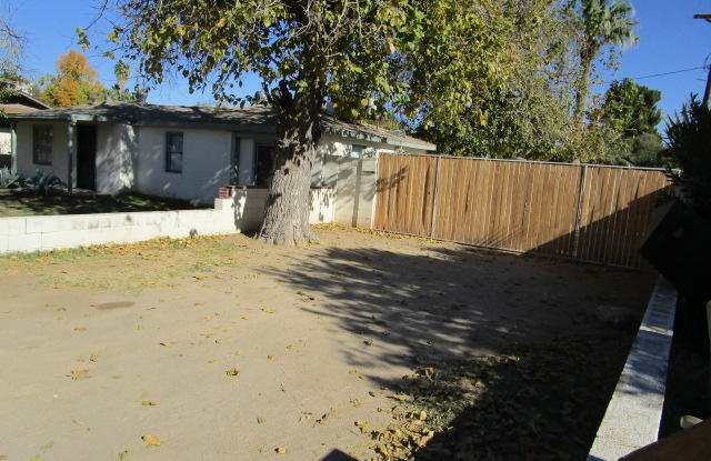 7721 N 23RD Avenue Gallery 3