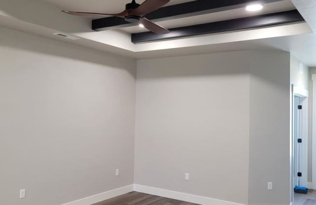 Stunning Townhome In Meridian! Gallery 4