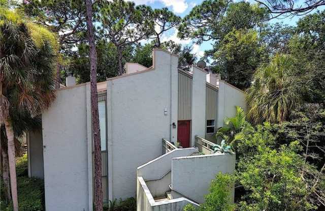 205 FAIRWAY DRIVE - 205 Fairway Drive, Wekiwa Springs, FL 32779