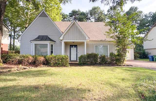 4 bedroom, 2.5 bath home over 2600 square feet near Farmington Elementary School Gallery 1