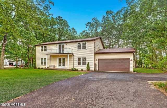 718 E Veterans Highway photos photos