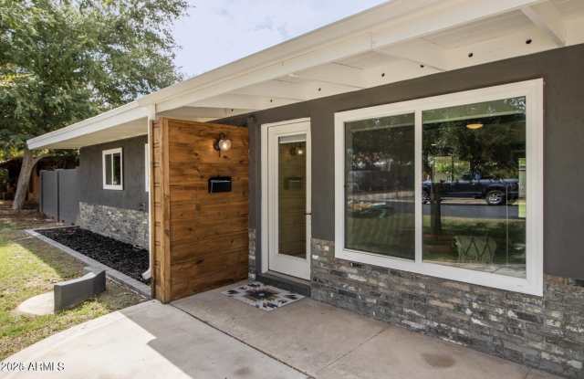 1509 E RANCHO Drive photos photos