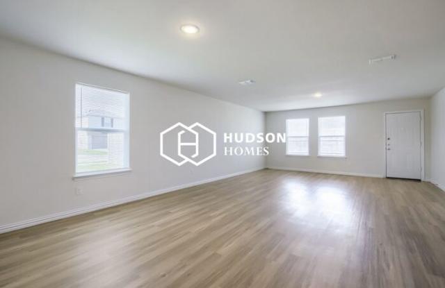 122 Hesed Street Gallery 2