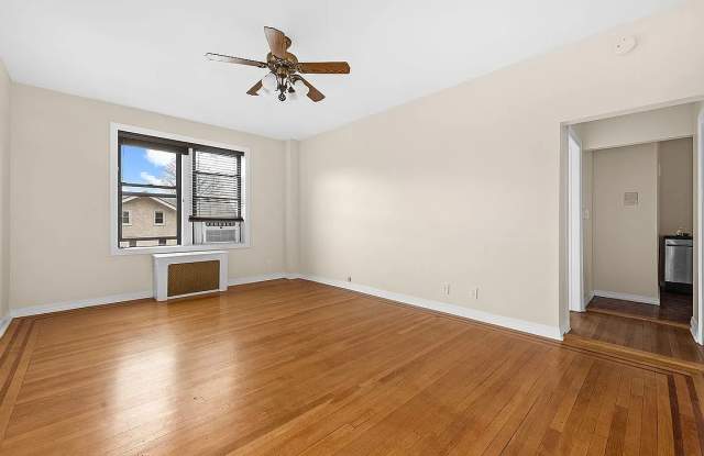 8402 Beverly Rd photos photos