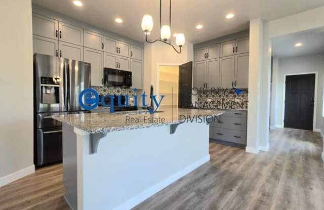 6329 West Moon Valley Drive Gallery 3