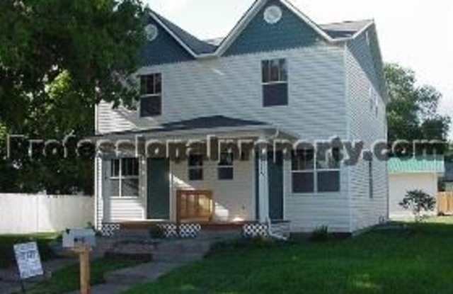 2204 Strand Ave - B - 2204 Strand Avenue, Missoula, MT 59801
