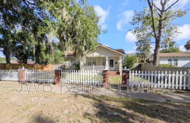 4445 Irvington Ave - 4445 Irvington Avenue, Jacksonville, FL 32210 4445 Irvington Ave - 4445 Irvington Avenue, Jacksonville, FL 32210