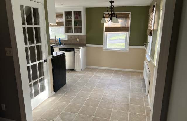 20 Westview Terrace Gallery 4