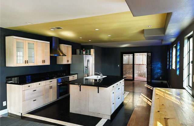 3856 Udell Court Gallery 3