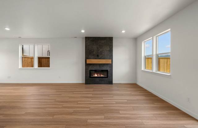 Brand New Construction- Single Family Home! Gallery 4